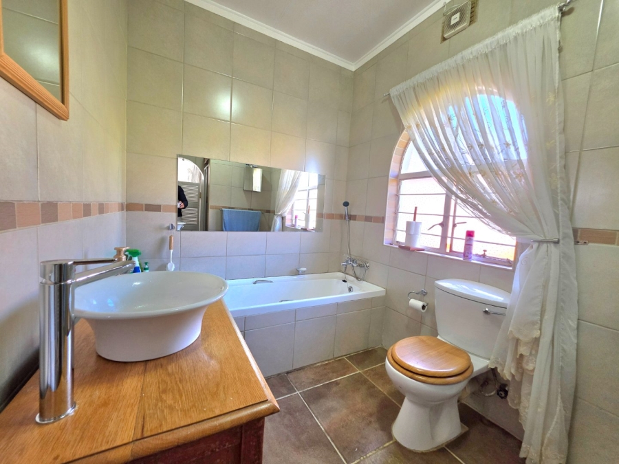 3 Bedroom Property for Sale in La Provance Free State